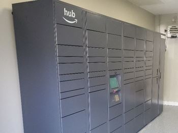 Amazon hub lockers